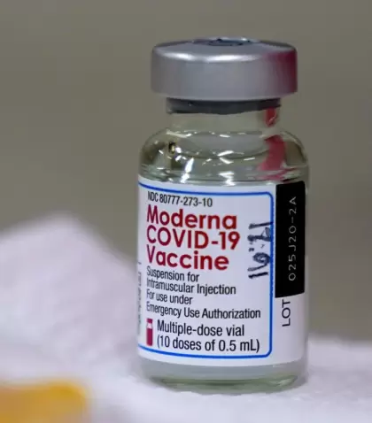 moderna_dosis_apnews