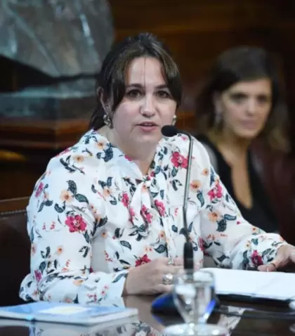 ana-almiron-corrientes