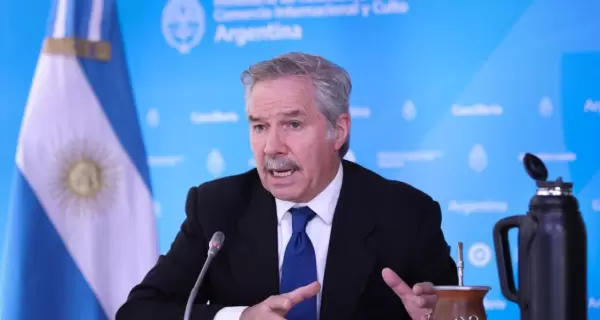 felipe-sola-council