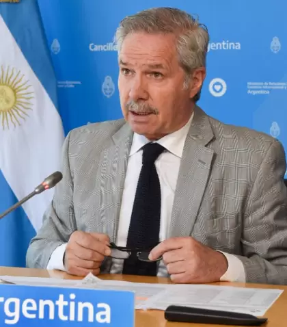 felipe-sola
