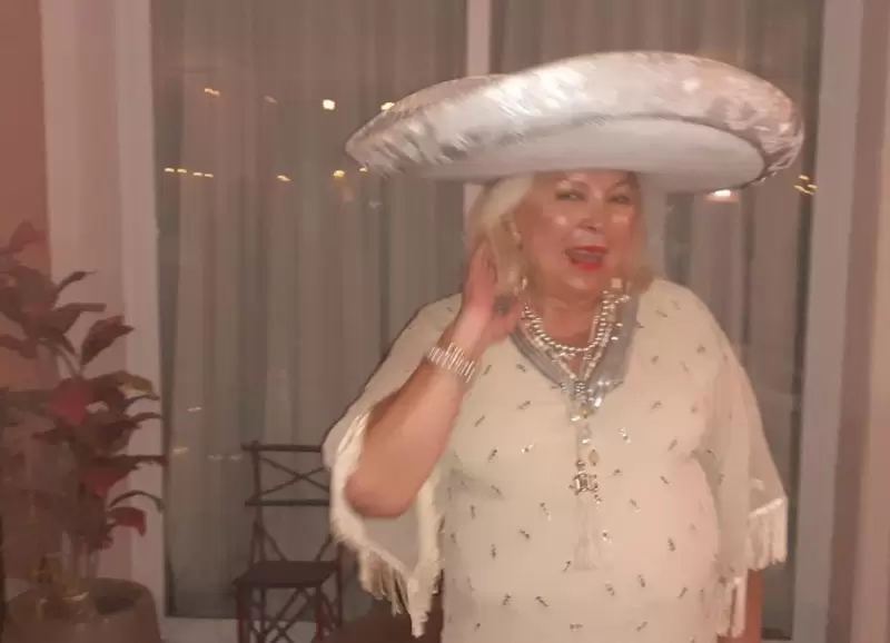 cumpleanos-lilita-carrio-64-anos