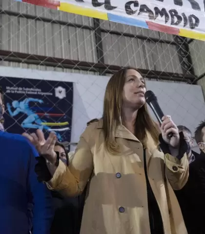 maria-eugenia-vidal-cierre-campana