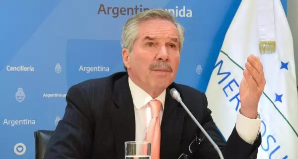 felipe-sola