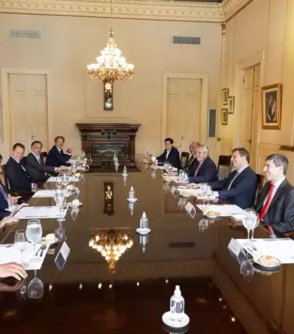 GOBIERNO-EMPRESARIOS