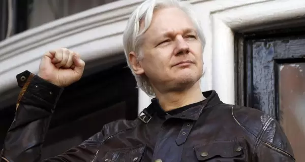 assange_apnews-scaled