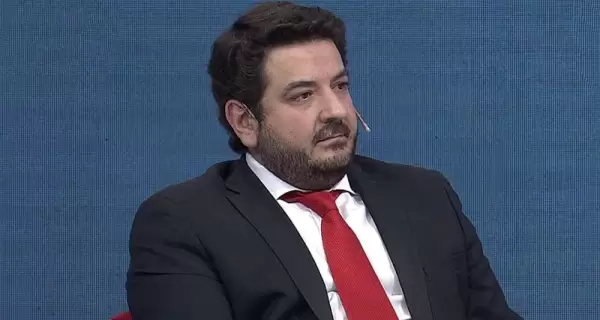 Mena