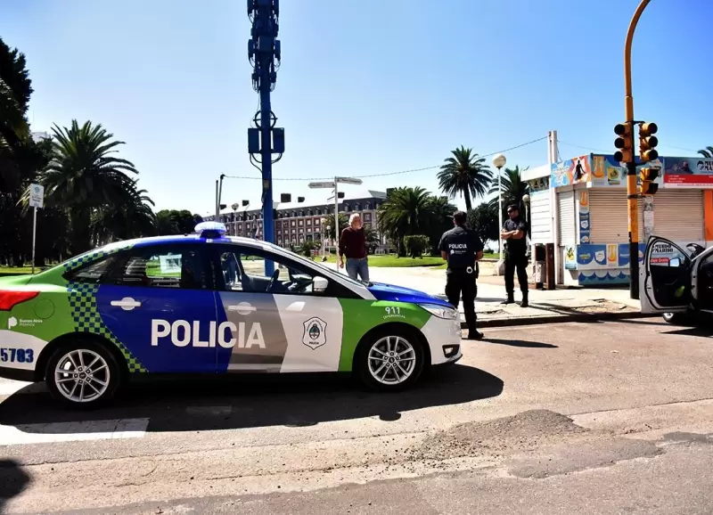 POLICIA-CUARENTENA-MAR-DEL-PLATA-CORONAVIRUS-2