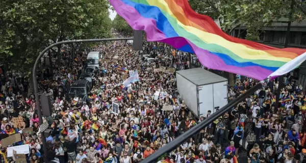 marcha_orgullo_paris_ap