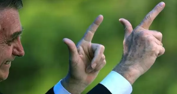bolsonaro-arma