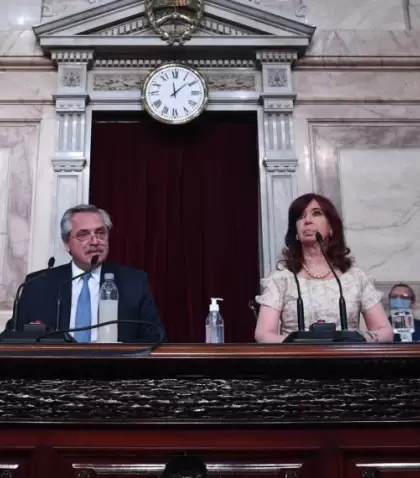 alberto-fernandez-cristina-fernandez-sesiones-congreso-2-scaled-1