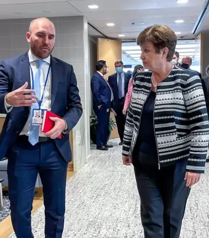 REUNION-CON-DIRECTOR-DEL-BM-FUNCIONARIOS-USA-Y-GEORGIEVA-4