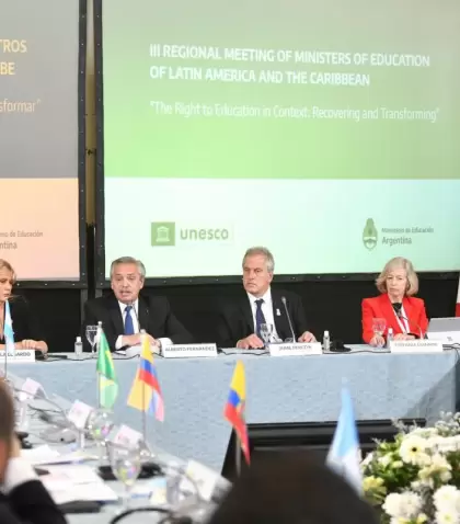 alberto-ministros-educacion