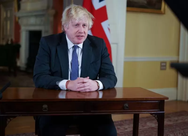 Boris-Johnson-Reino-Unido-se-enfrenta-a-una-marea-de