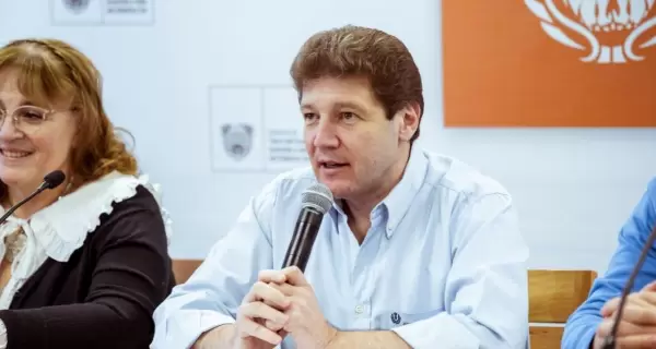 gustavo-melella-2