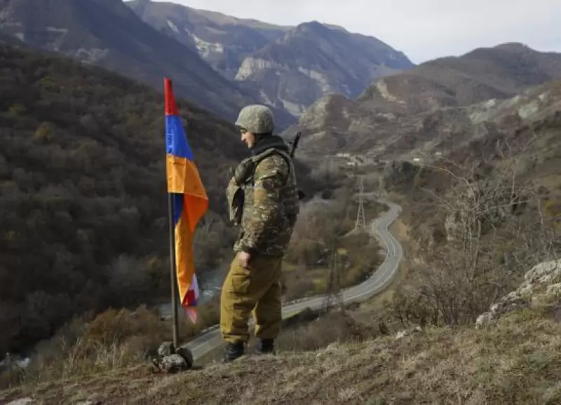 soldado_armenia_azerbaiyan_ap