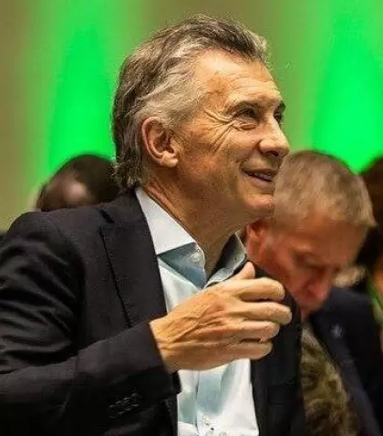 macri-en-la-fifa-e1666650930752