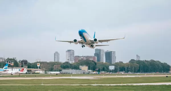 La ANAC deber� otorgar las autorizaciones relativas al personal y aeronaves extranjeras