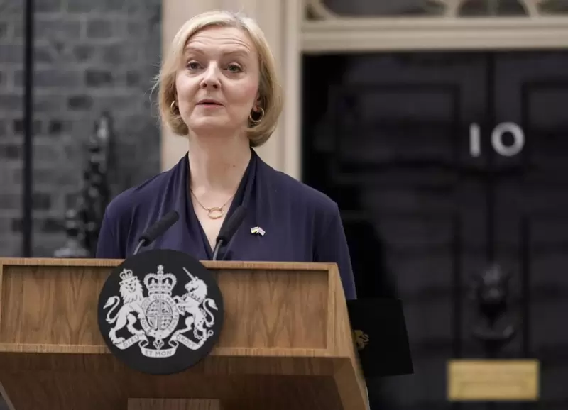 liz_truss_apnews_renuncia-scaled