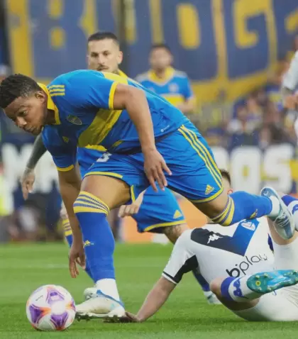 boca-velez-scaled