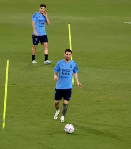 entrenamiento_seleccion_dubai_telam_baja