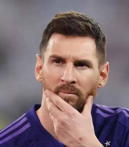 messi-piensa