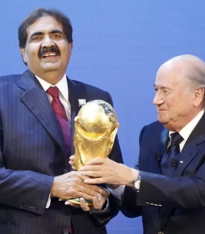 blatter_qatar_fifa_2010_ap