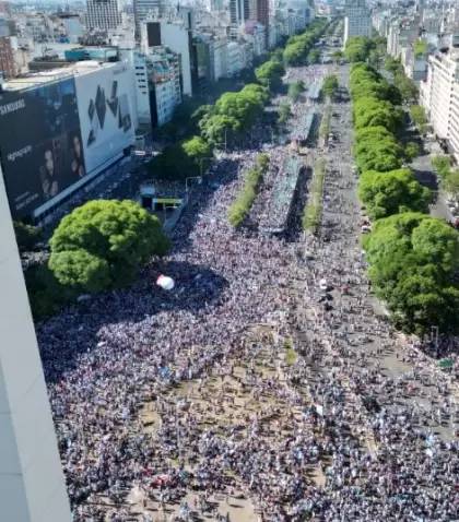 Festejos-en-Buenos-Aires-1