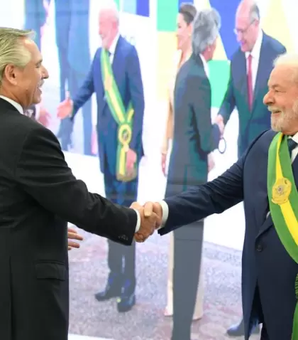 lula_alberto_fernandez_manos