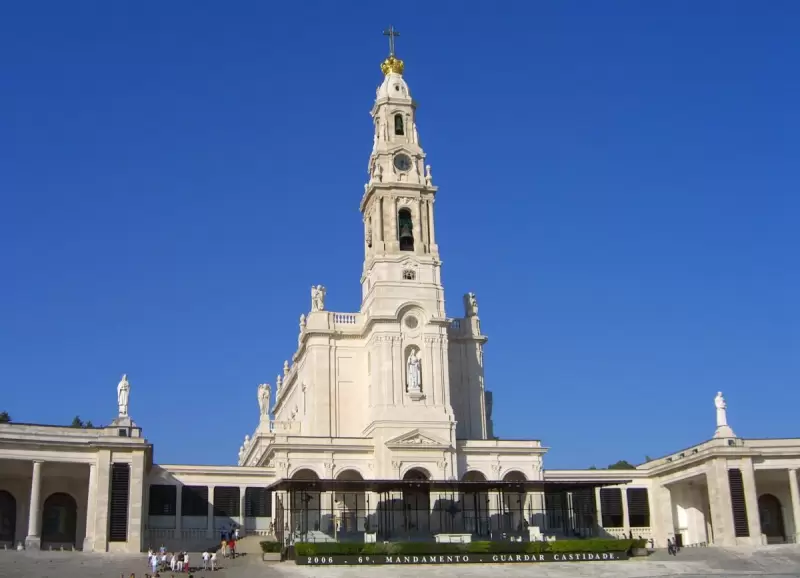 iglesia_fatima_portugal_pxhere-scaled