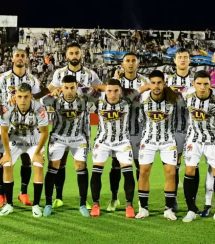 Estudiantes-de-Caseros