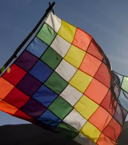 bandera-indigena