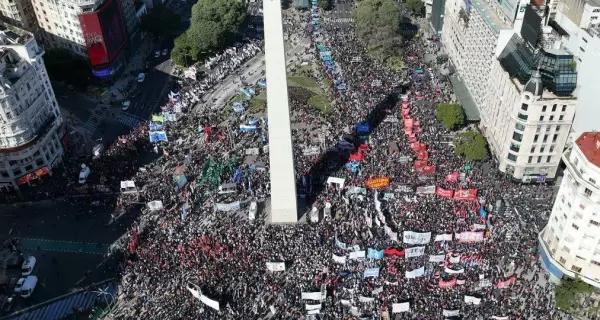obelisco_facundo_molares-e1691793110783