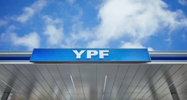 YPF mantiene un 54,8% del total de las ventas de combustibles al p�blico y es la empresa mayoritaria en todos los distritos del pa�s