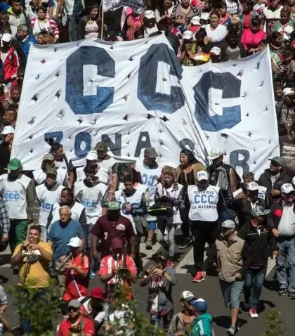 marcha_ccc_ruta_3_telam