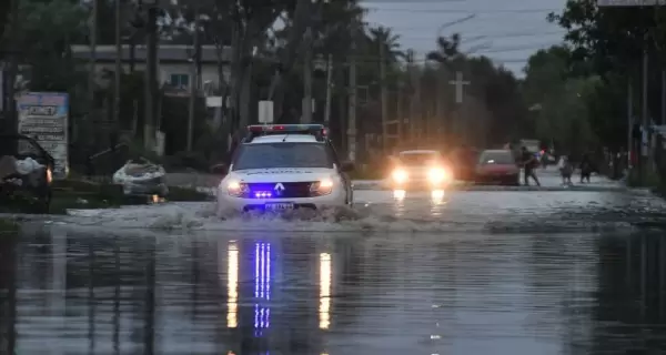 inundaciones-en-quilmes-1-g20231219-1722114