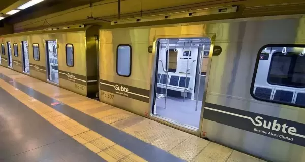 Aumento del subte: el Poder Judicial orden� su suspensi�n.