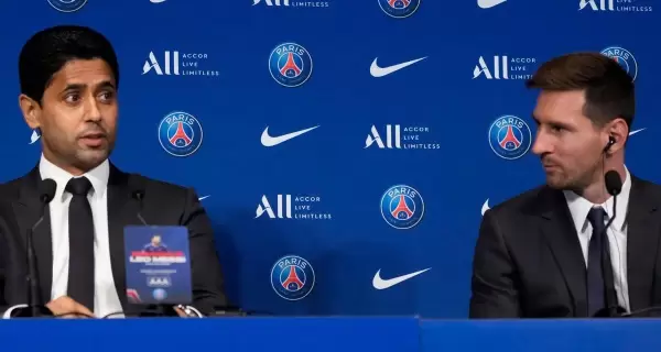 nasser_khelaifi_psg_messi_2021_AP-scaled