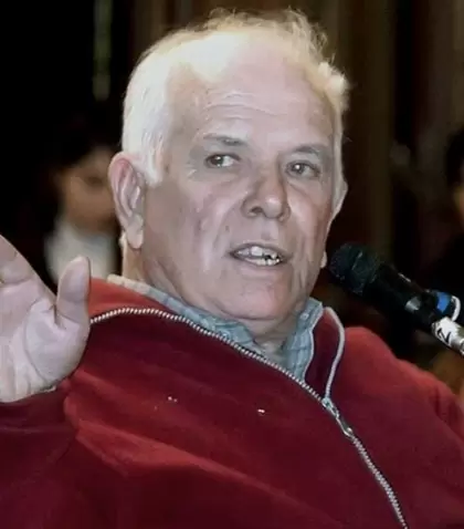 Julio-Lopez-Telam