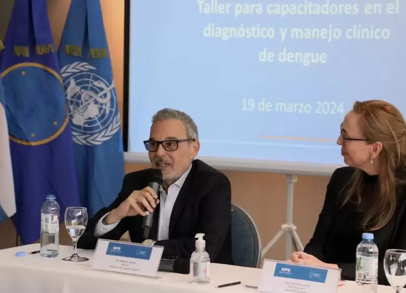 El ministro de Salud de la Nacin, Mario Russo, en un encuentro de la OMS para la prevencin y manejo del dengue.