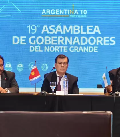 Gustavo S�enz, gobernador de Salta; Gerardo Zamora, gobernador de Santiago del Estero; y Guillermo Francos, ministro del Interior