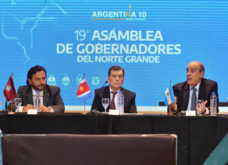 Gustavo Senz, gobernador de Salta; Gerardo Zamora, gobernador de Santiago del Estero; y Guillermo Francos, ministro del Interior