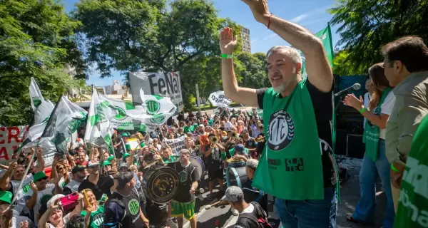 El secretario general de ATE, Rodolfo Aguiar, en una movilizaci�n.