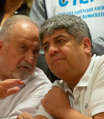 Los secretarios generales de la CGT, Hugo Yasky y Pablo Moyano.
