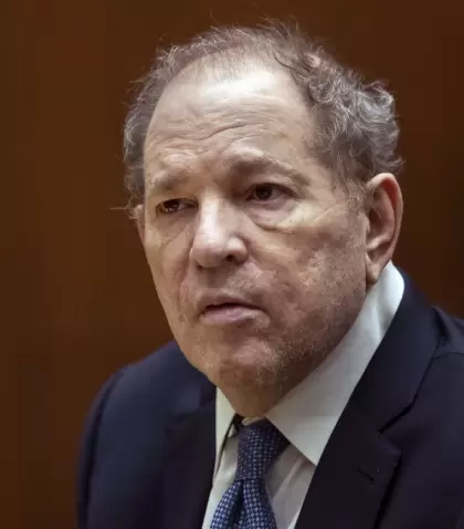 Harvey Weinstein en una corte en Los ngeles en 2022