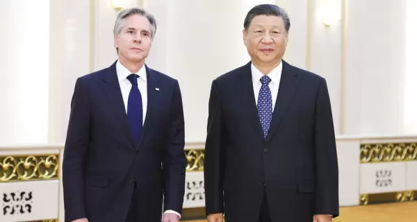El secretario de Estado de Estados Unidos, Antony Blinken, y el presidente de China, Xi Jinping.