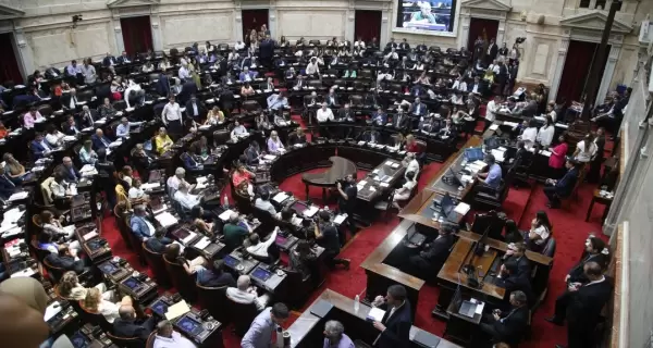 La Cmara de Diputados debate sobre los proyectos de Ley Bases y el Paquete fiscal impulsados por el Gobierno.