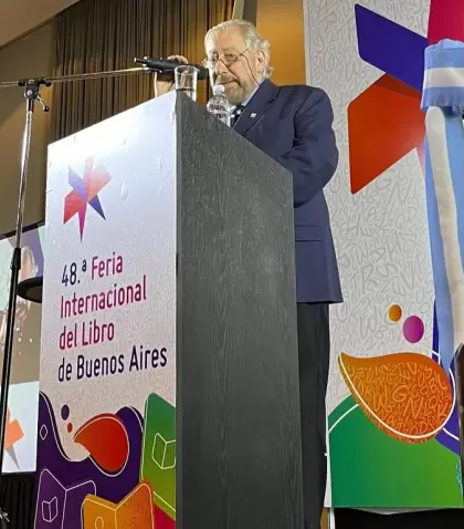 El presidente de la Fundacin El Libro, Alejandro Vaccaro, en su discurso inaugural de la Feria.