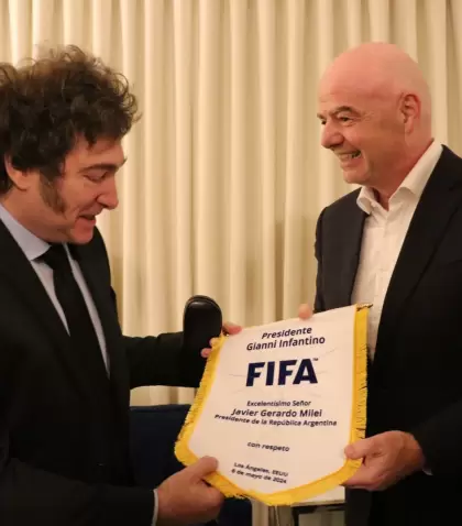 El presidente Javier Milei con el titular de la FIFA, Gianni Infantino.