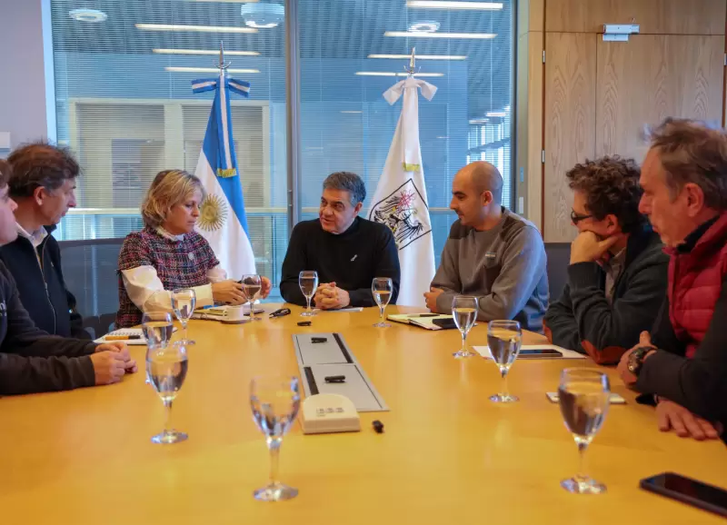 El encuentro del jefe de Gobierno porteo, Jorge Macri, con especialistas en ludopata y tecnoadiccin.