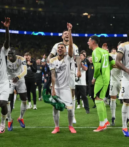 El plantel del Real Madrid en el festejo de un nuevo t�tulo